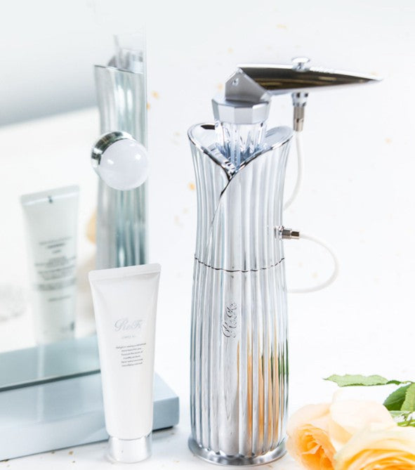 ReFa Carbonic Acid Spray MIST Water Replenishment Beauty Device